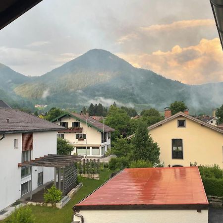 Apartamento Kleines Nest Mit Bergblick Unterwössen Exterior foto